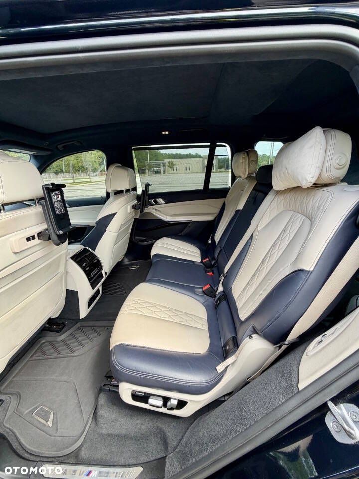 BMW X7 - 20