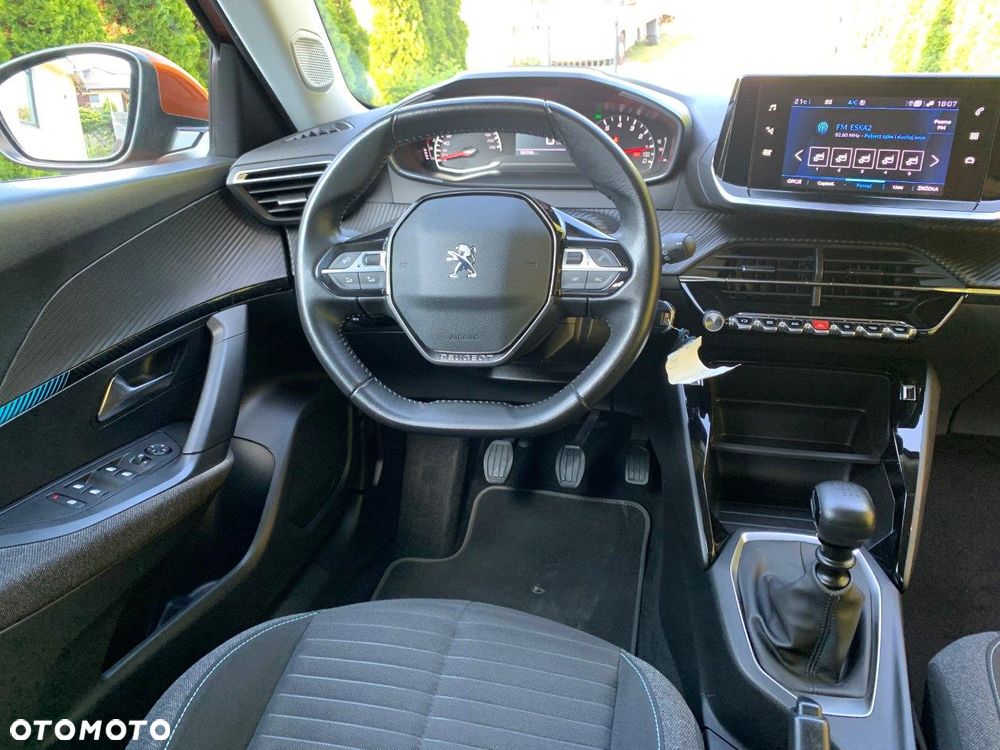 Peugeot 2008 - 19