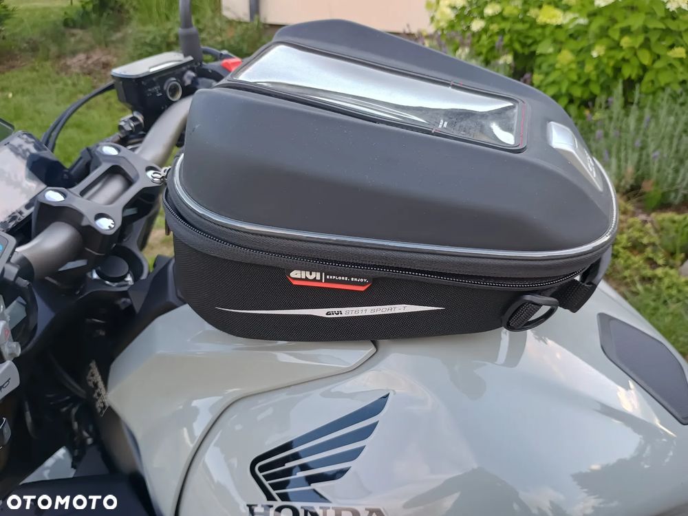 Honda CB - 7
