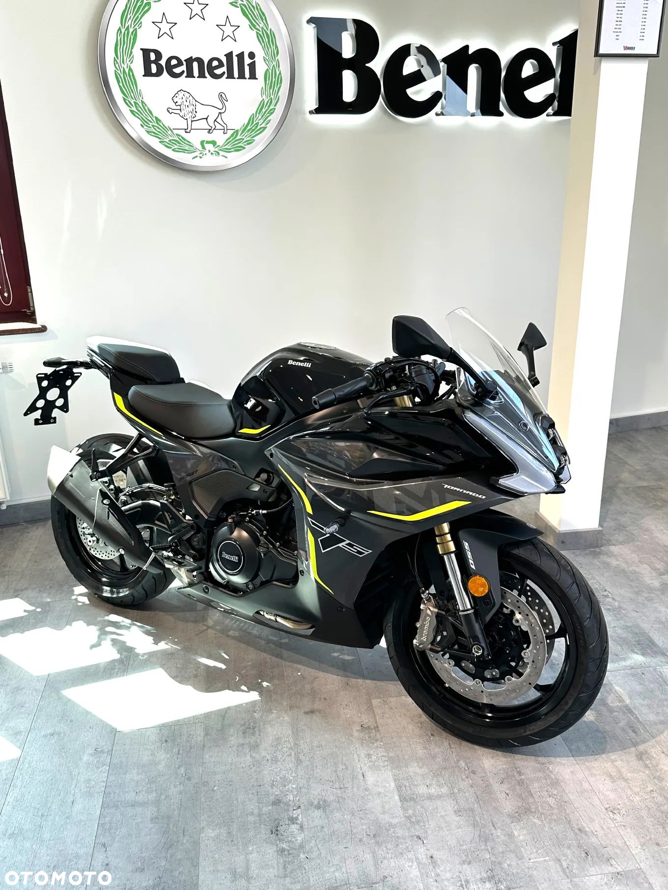 Benelli Tornado - 1