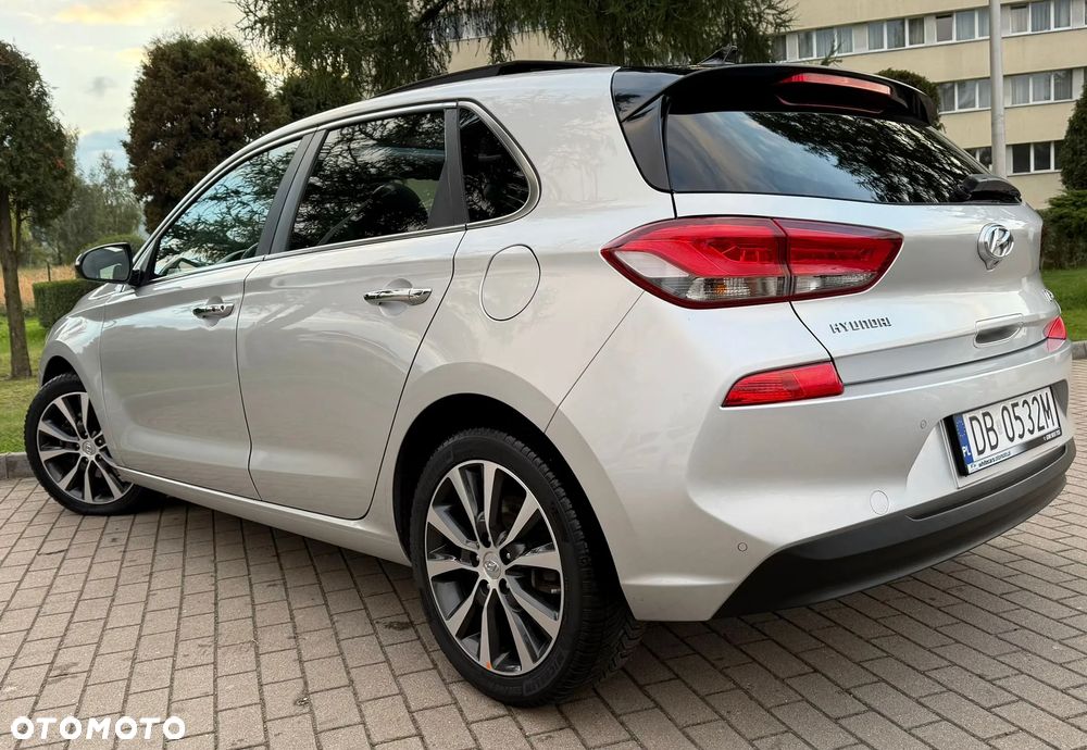 Hyundai i30 1.4 T-GDI Premium DCT - 4