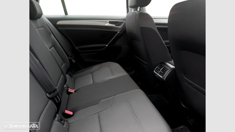 VW Golf 1.6 TDi GPS Edition - 17