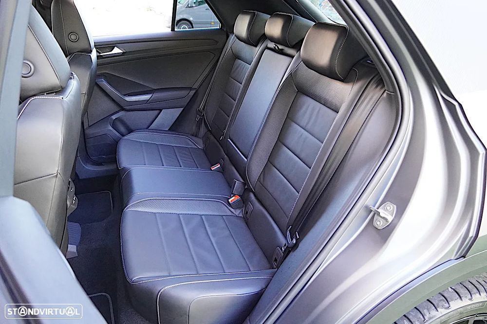 VW T-Roc 1.5 TSI R-Line DSG - 18