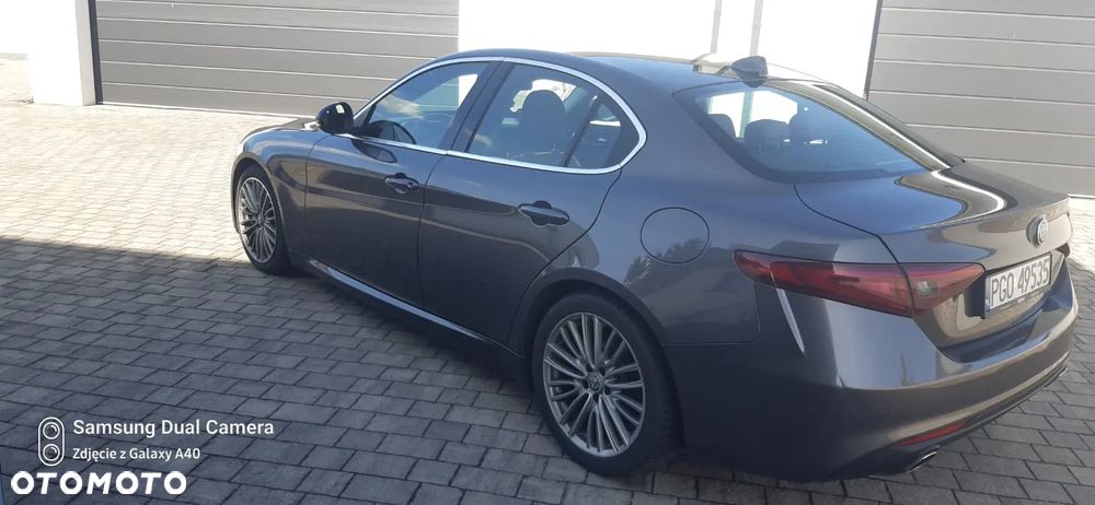 Alfa Romeo Giulia 2.2 D Turbo Super - 13