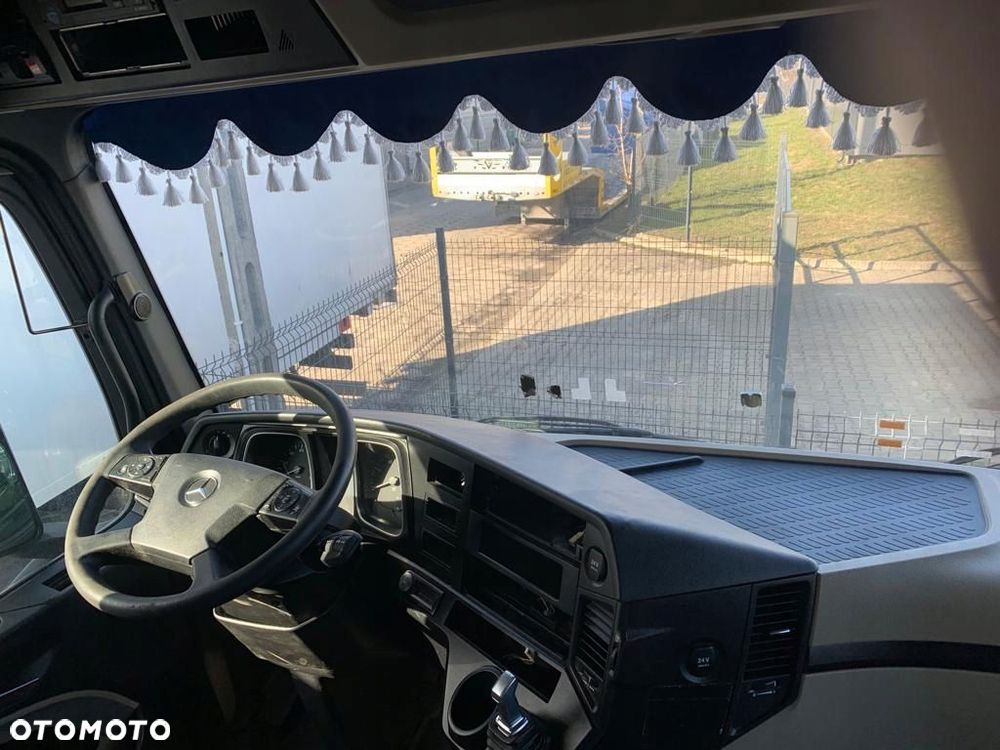 SZKIELET KABINY MERCEDES ACTROS MP4 EU - 8