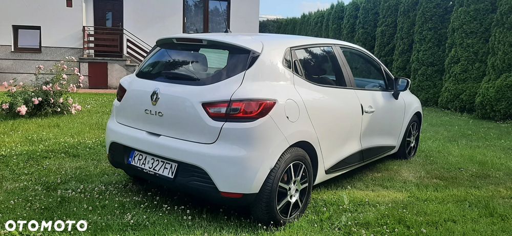 Renault Clio - 8