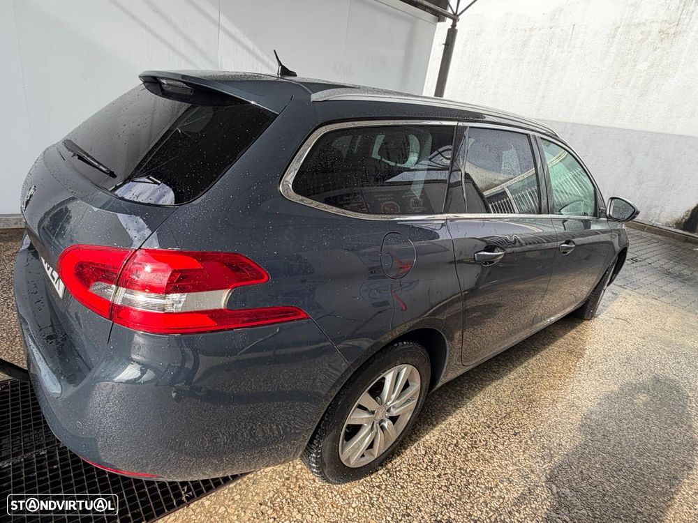 Peugeot 308 PureTech 130 Stop & Start Access - 4