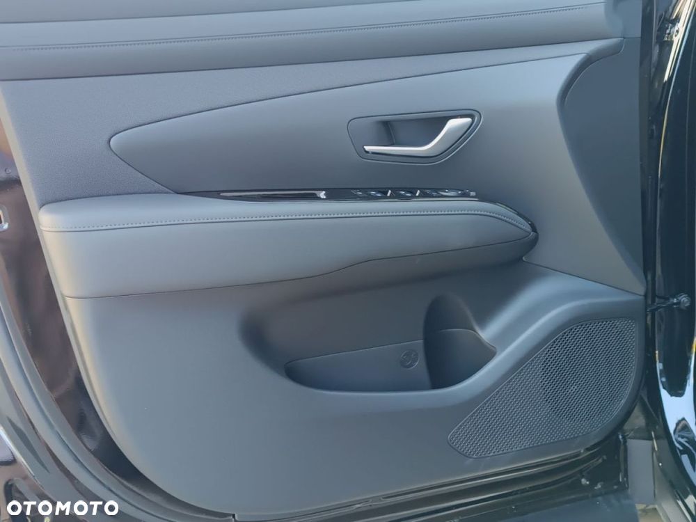 Hyundai Tucson - 16