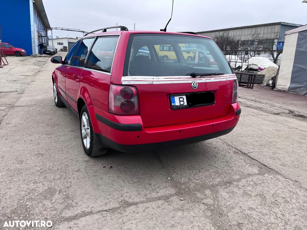 Volkswagen Passat 1.9TDI Basis - 2