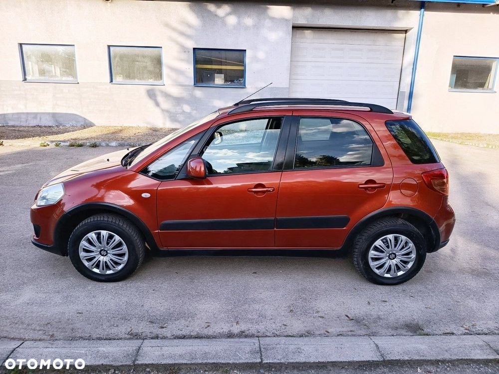 Suzuki SX4 - 4