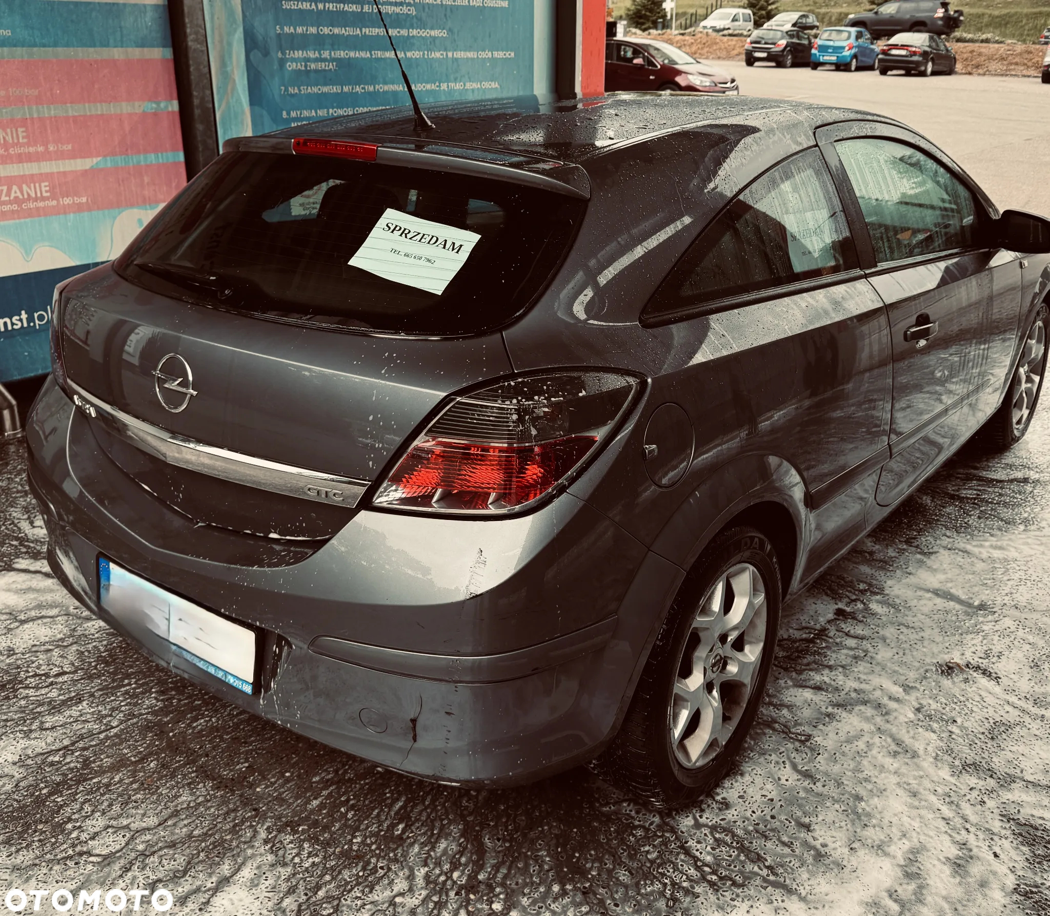 Opel Astra III GTC 1.6 Cosmo - 2