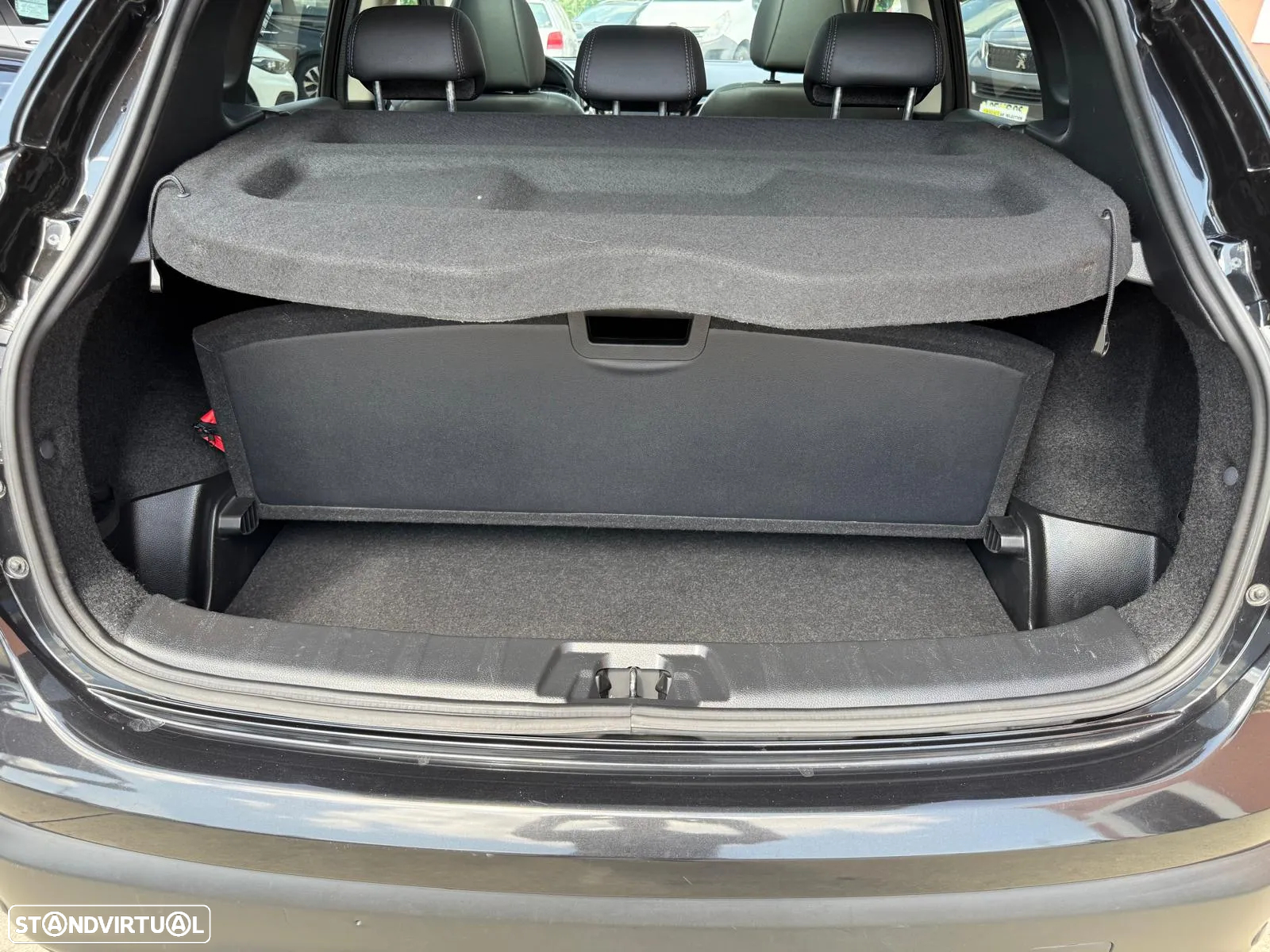 Nissan Qashqai 1.6 dCi Acenta PS+NC Xtronic - 23
