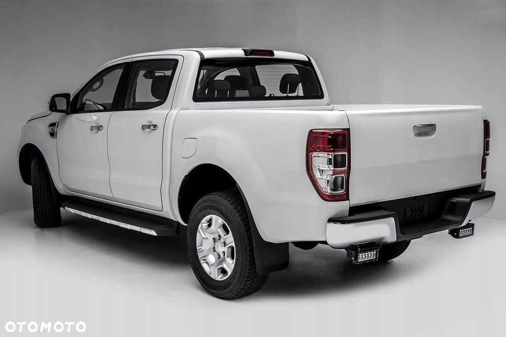 ford ranger t6 2011-2022 zderzak tylny chrom - 3