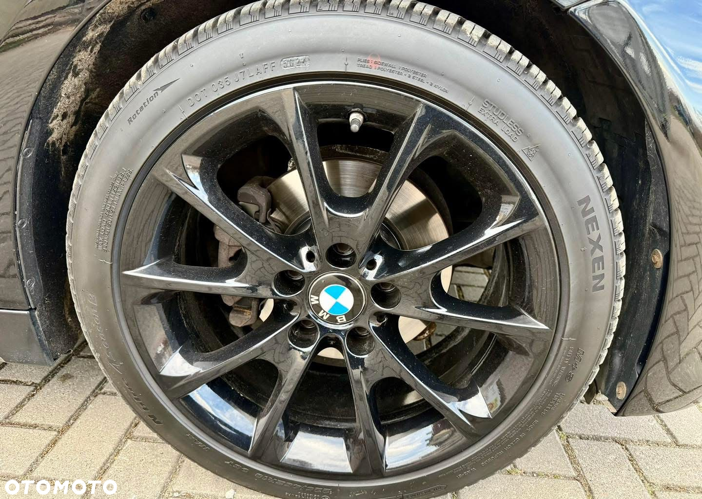 BMW Seria 3 318d Touring Blue Performance Sport Line - 4
