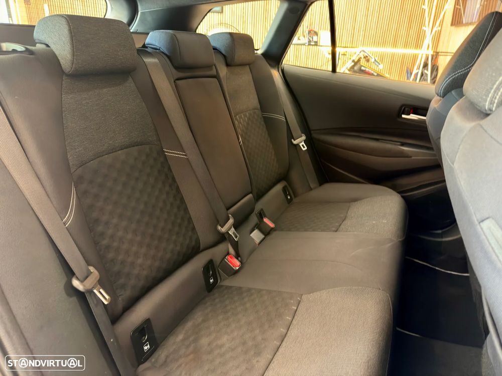 Toyota Corolla Touring Sports 1.8 Hybrid Comfort - 18