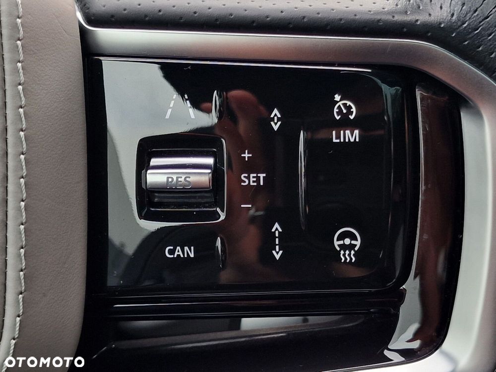 Land Rover Range Rover Evoque 2.0 D200 mHEV - 30