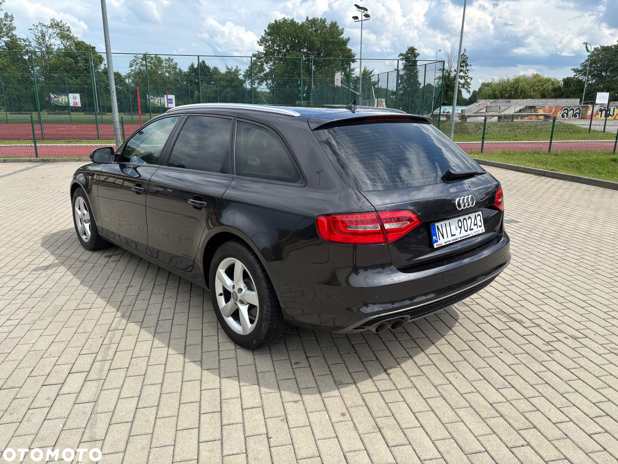 Audi A4 2.0 TDI DPF S line Sportpaket - 6