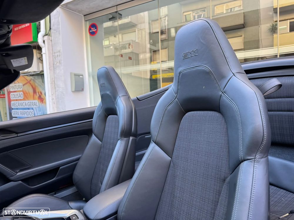 Porsche 911 (992) Carrera T - 4