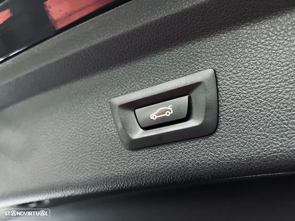 BMW 320 Gran Turismo d Pack M Auto - 49