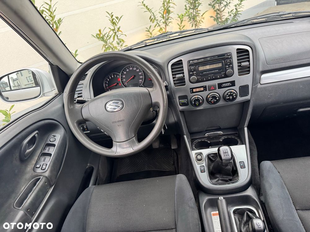 Suzuki Vitara 2.0 16V JLXS - 22