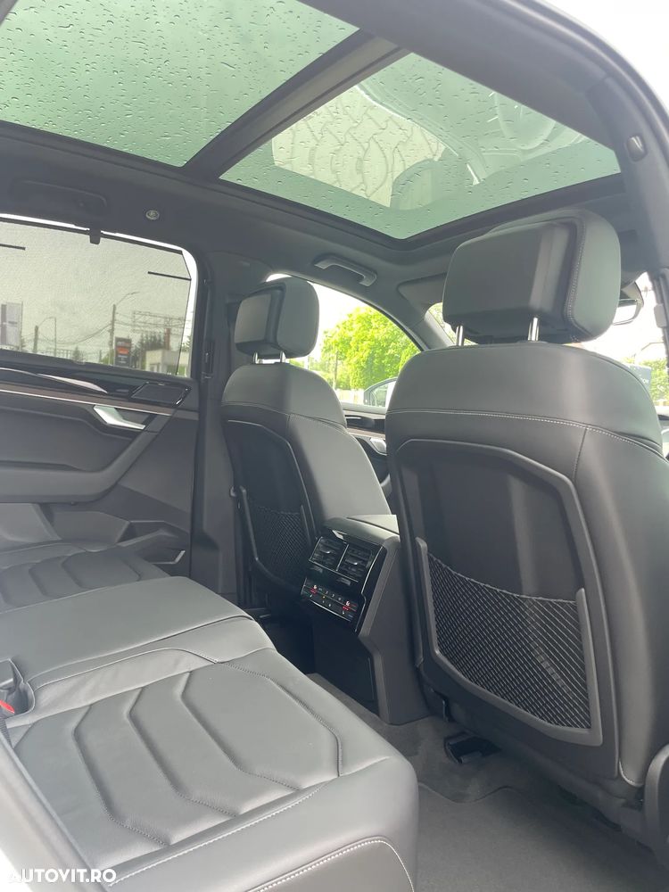 Volkswagen Touareg V6 TDI 4MOTION Elegance - 29