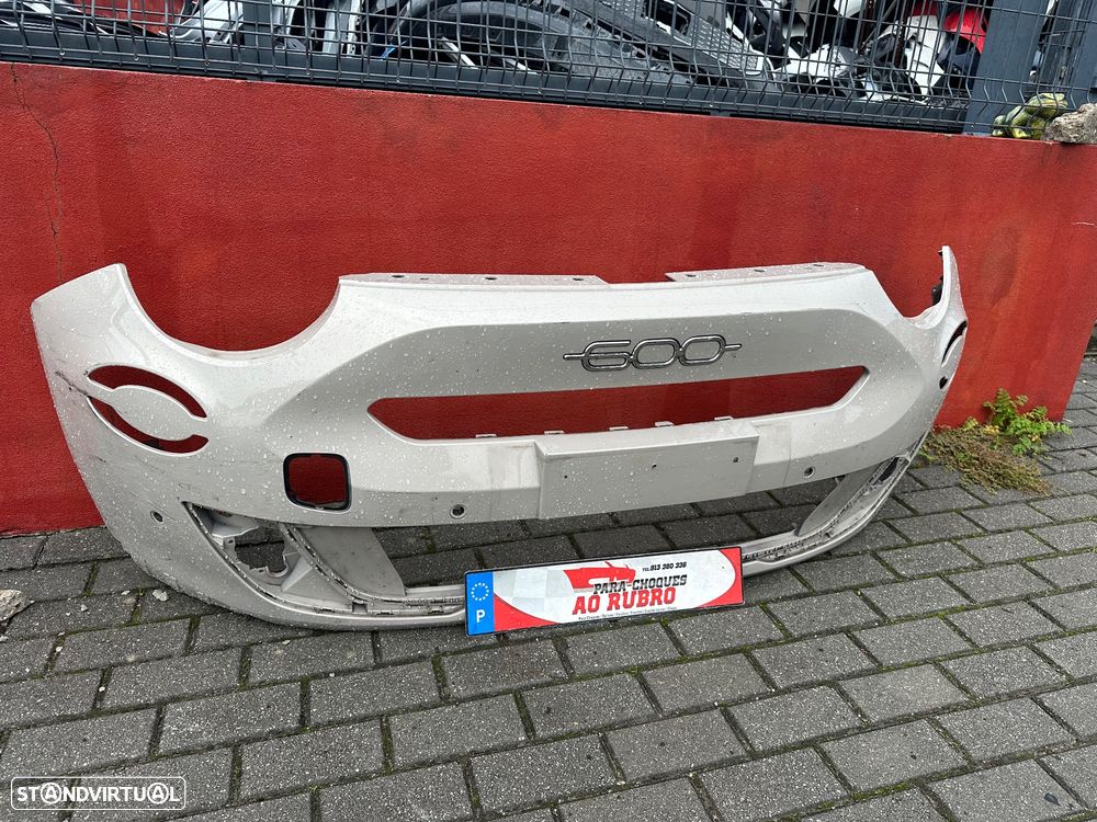 Parachoque Fiat 600 - 2