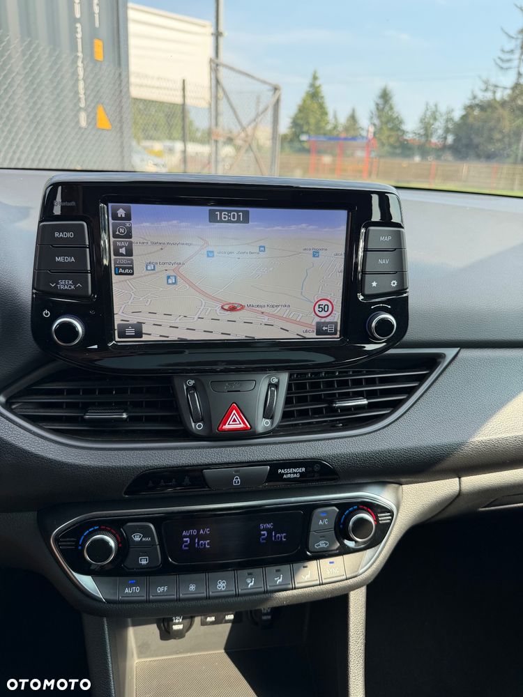 Hyundai i30 - 19