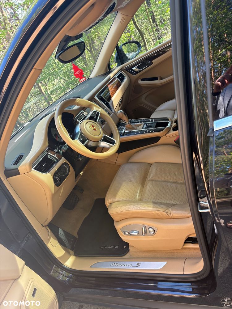 Porsche Macan - 19