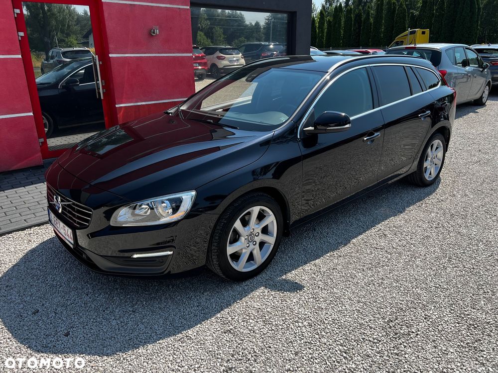 Volvo V60 D4 - 3