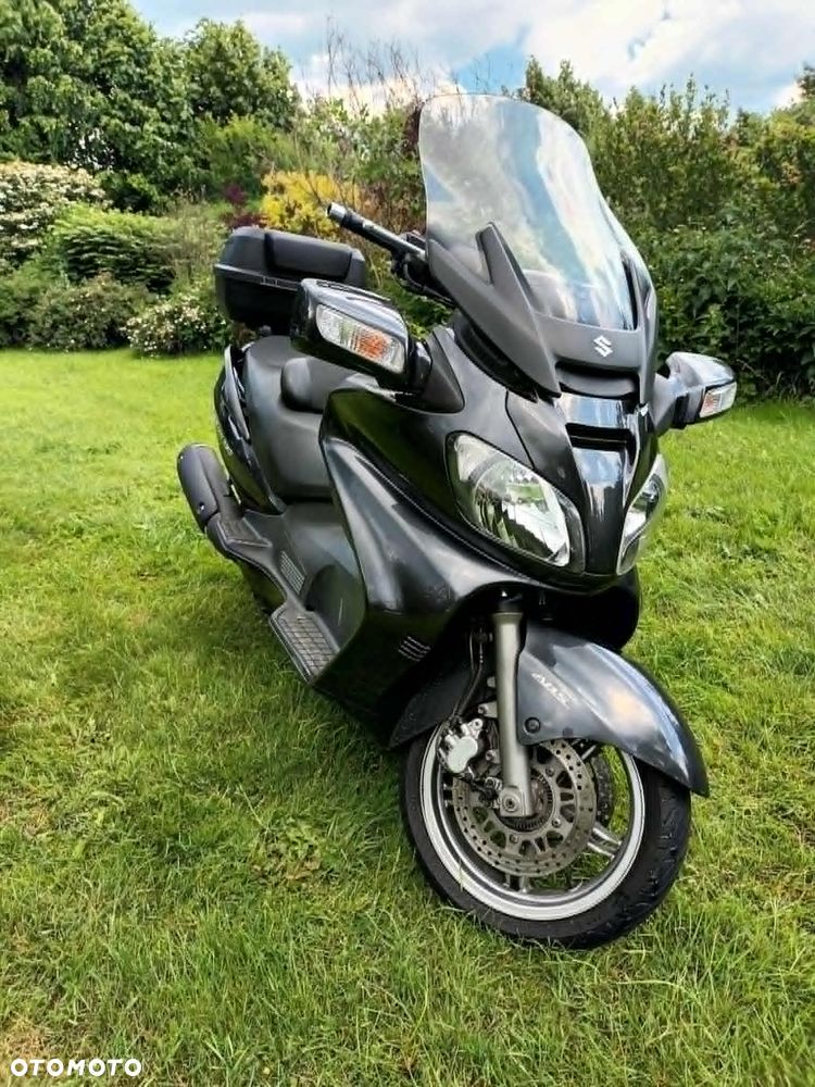 Suzuki Burgman - 1