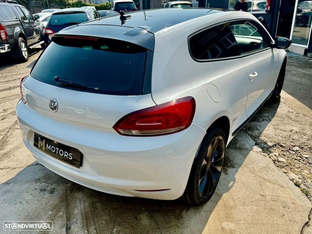 VW Scirocco 2.0 TDI Sport - 20