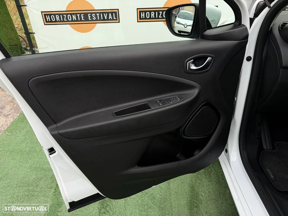 Renault Zoe (c/ Bateria) Limited 50 - 20
