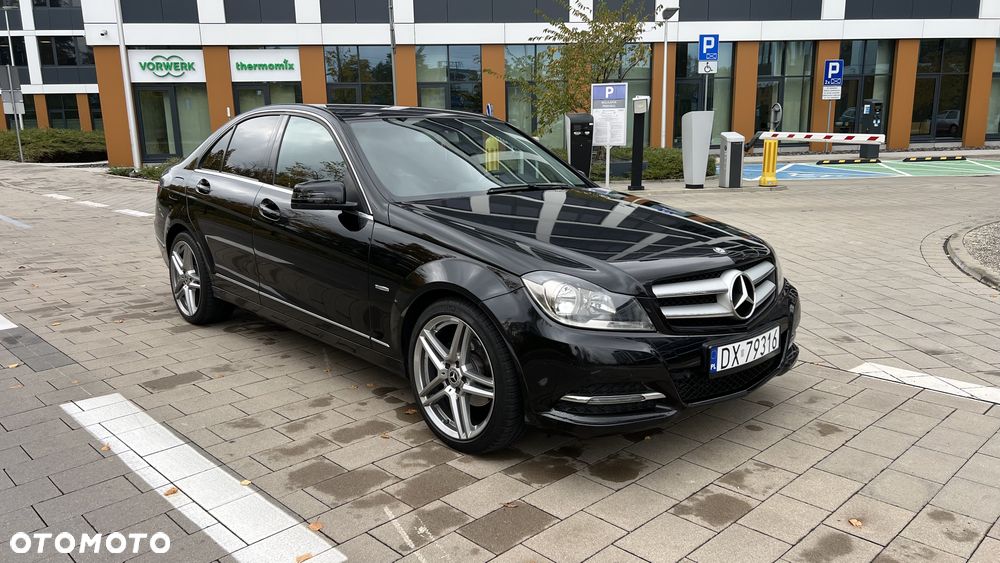 Mercedes-Benz Klasa C 180 BlueEFFICIENCY 7G-TRONIC Avantgarde - 1