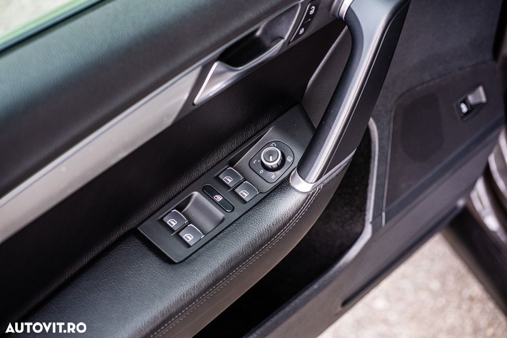 VOLKSWAGEN Passat 2011 — imagine 31