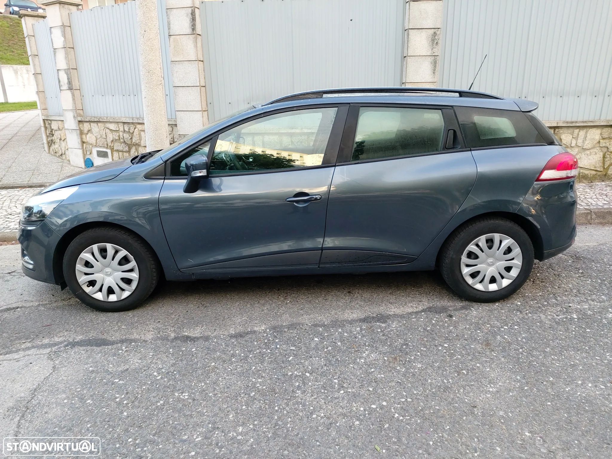 Renault Clio Sport Tourer 1.5 dCi Zen - 1