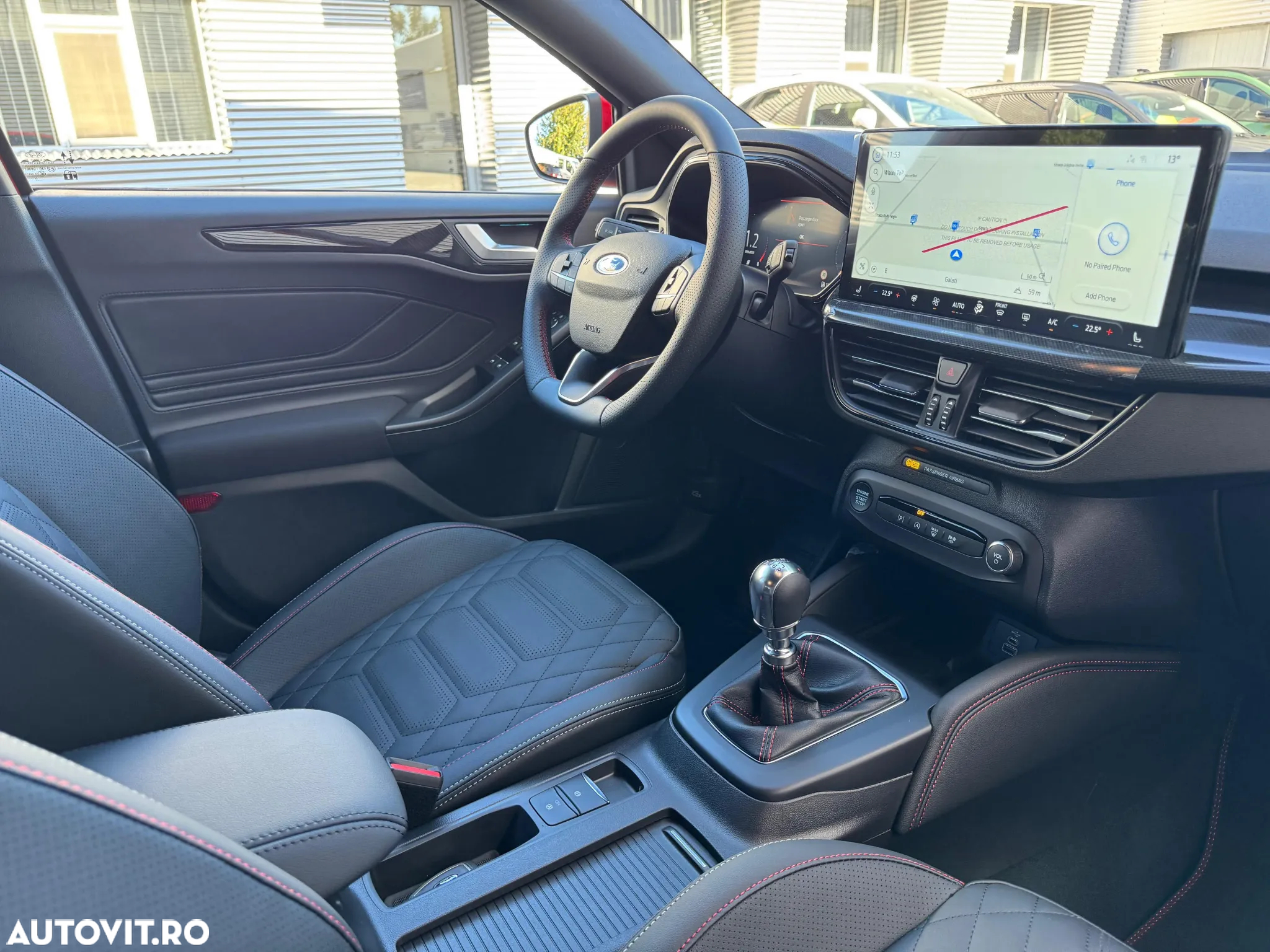 Ford Focus 1.0 EcoBoost MHEV ST-Line X - 2