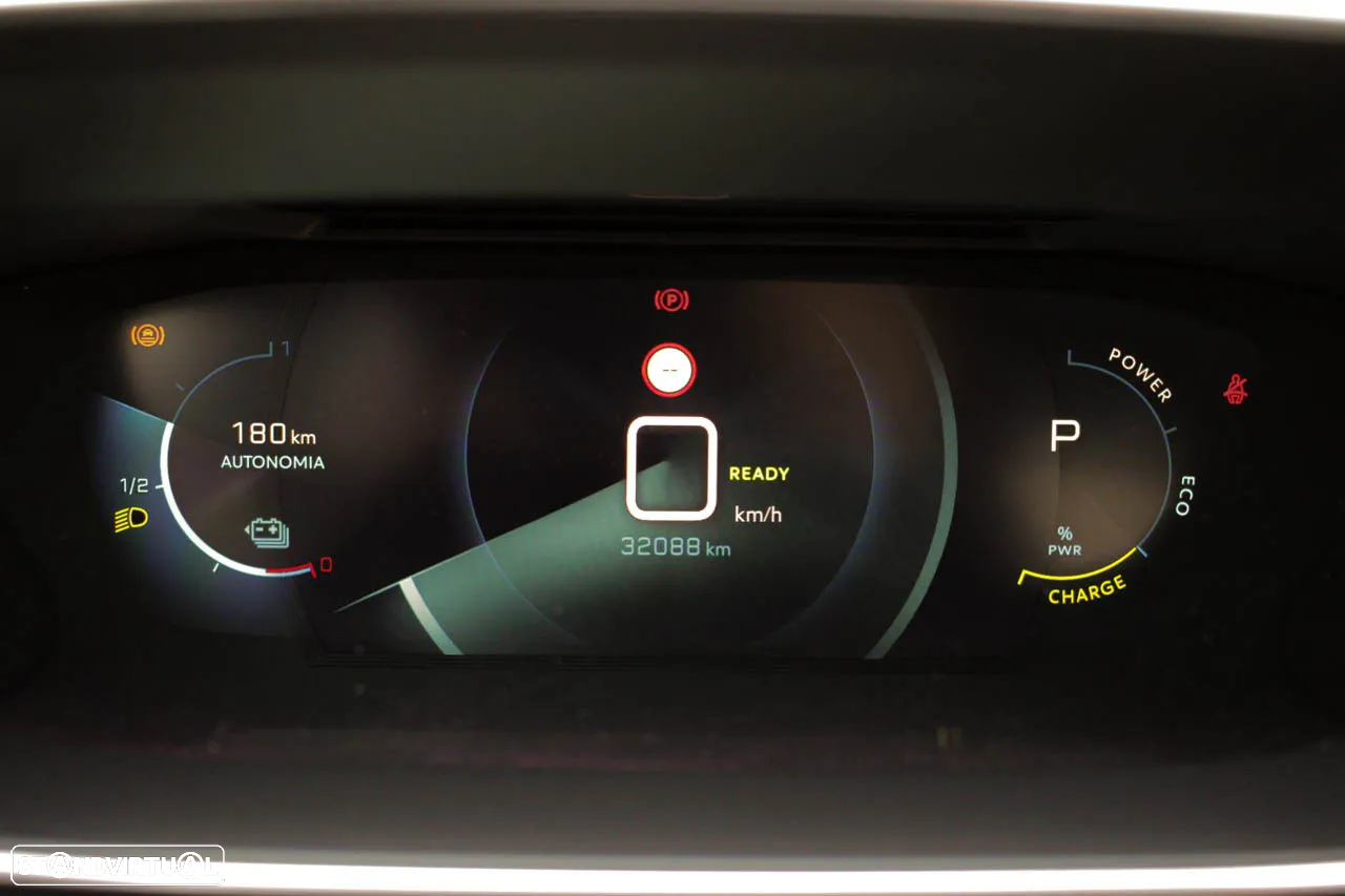 Peugeot e-208 50 kWh GT - 12