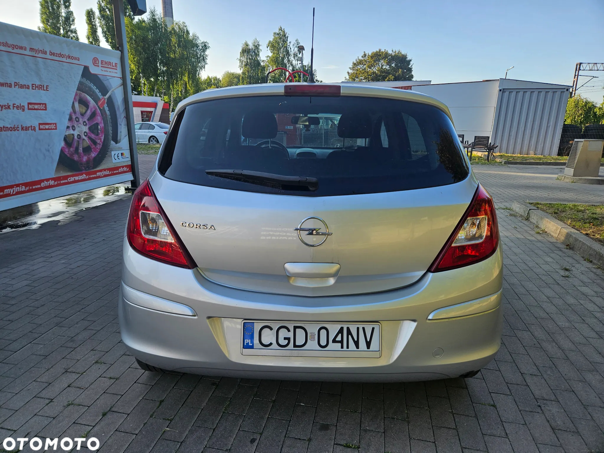 Opel Corsa 1.2 16V Enjoy - 21