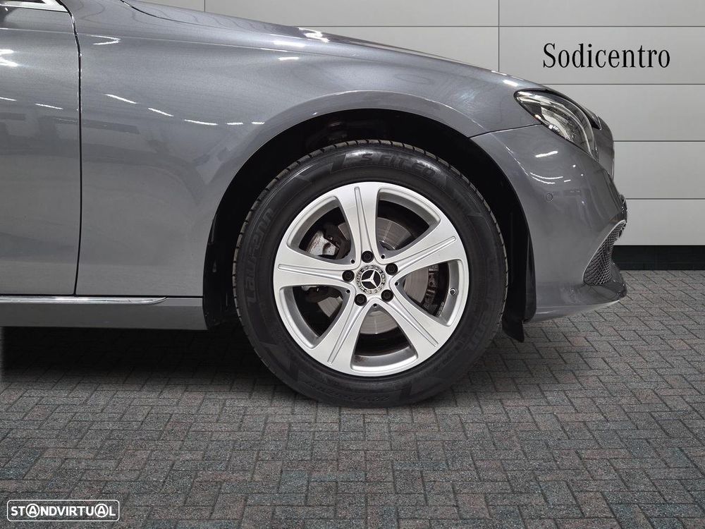 Mercedes-Benz E 220 d Avantgarde - 6