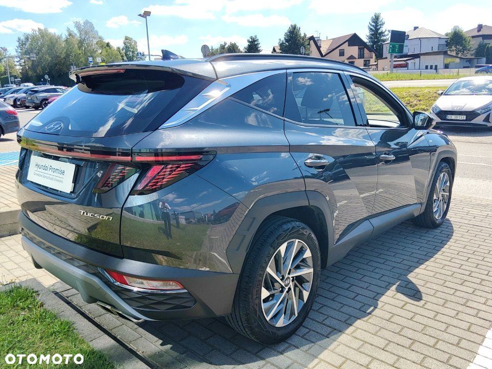 Hyundai Tucson - 25