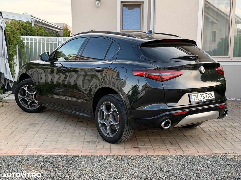 Alfa Romeo Stelvio - 3