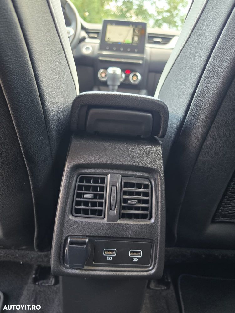 Renault Captur TCe Mild Hybrid 140 GPF TECHNO - 22