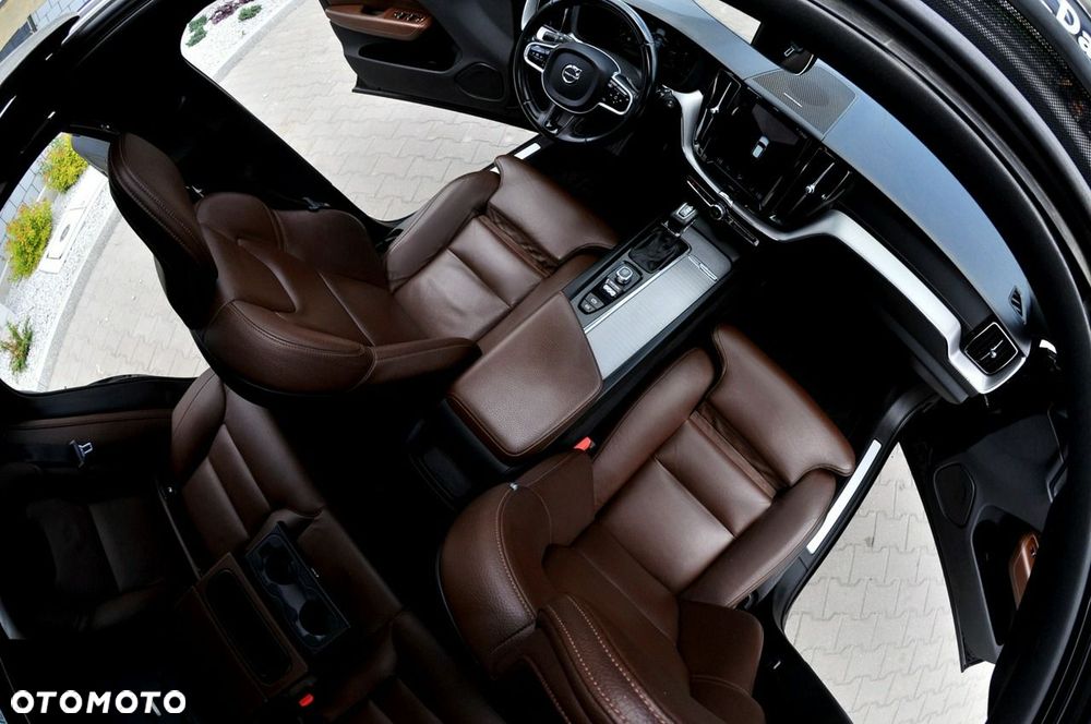 Volvo XC 60 D4 Geartronic Inscription - 25