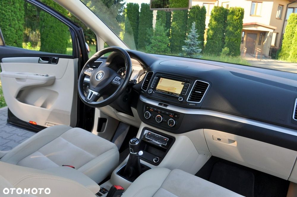 Volkswagen Sharan - 25