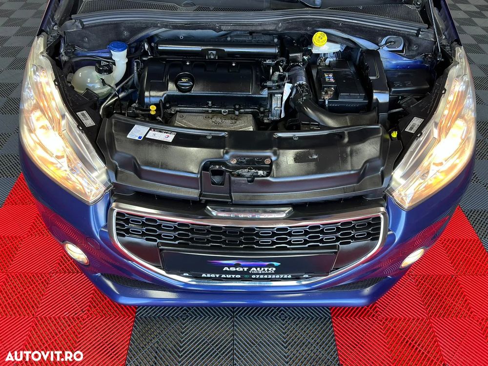 Peugeot 208 - 20
