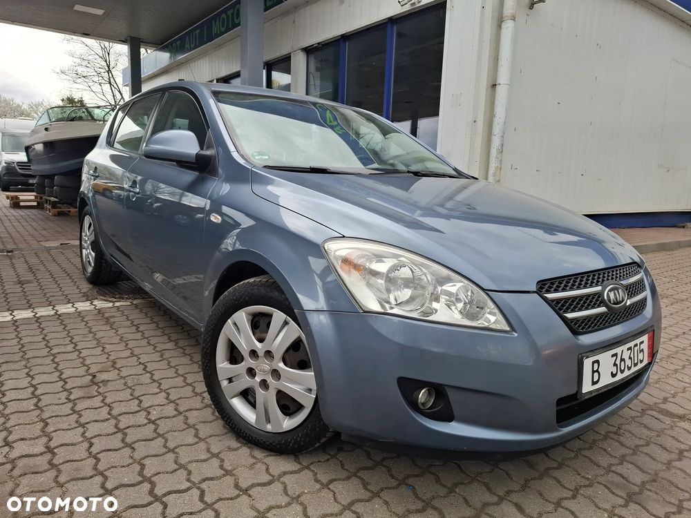 Kia Ceed Cee'd 1.4 Comfort - 4