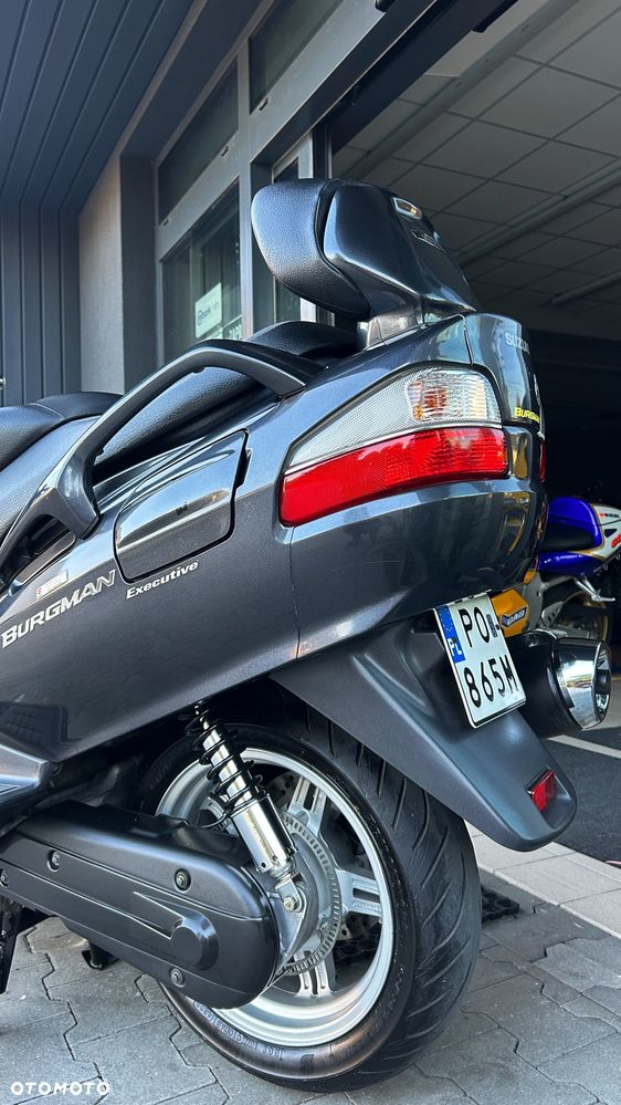 Suzuki Burgman - 19