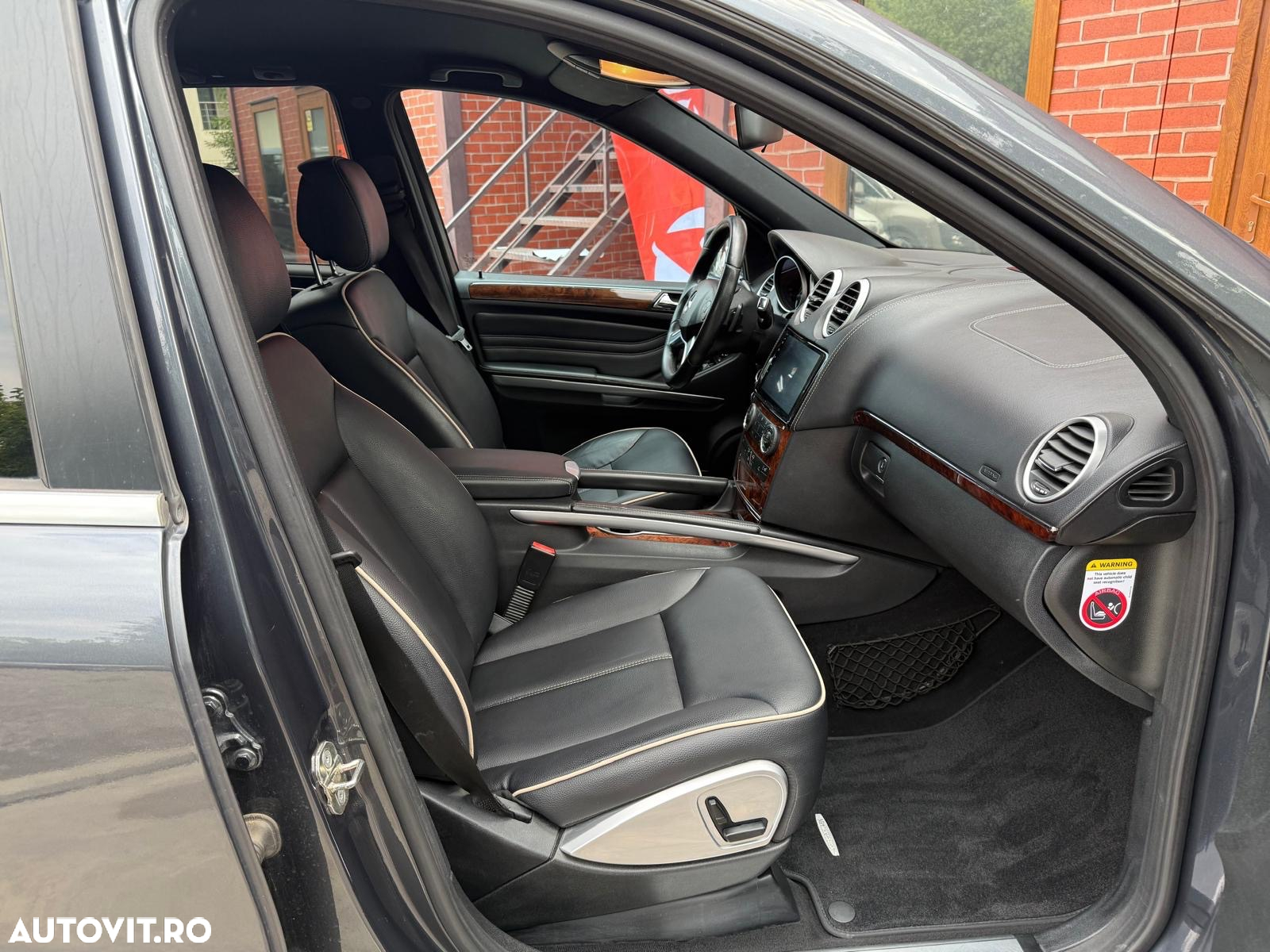 Mercedes-Benz ML 300 CDI 4Matic 7G-TRONIC DPF BlueEFFICIENCY Grand Edition - 7
