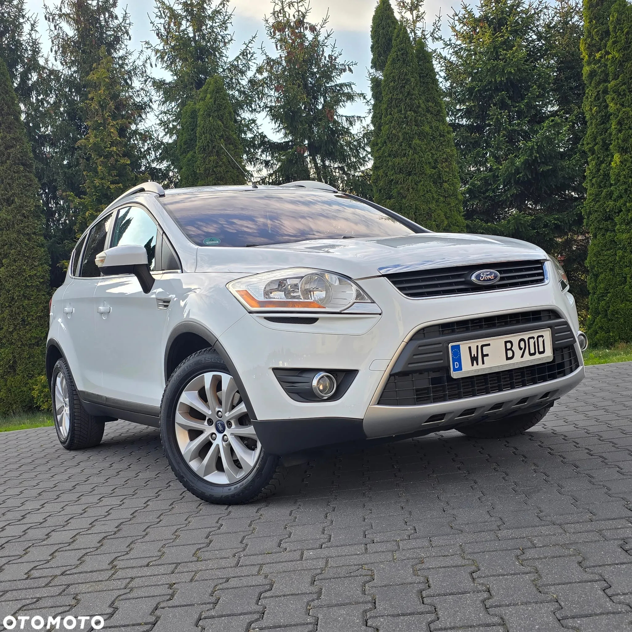 Ford Kuga 2.0 TDCi FWD Titanium - 8