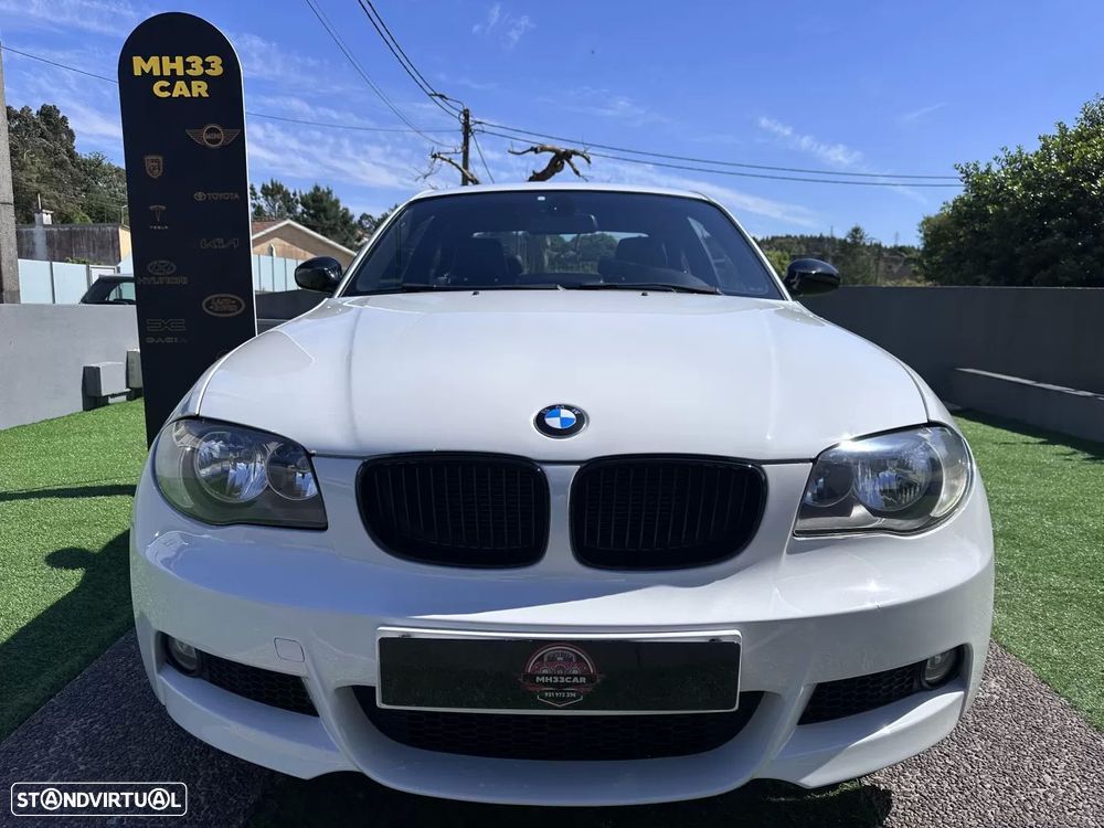 BMW 120 d Limited Edition Lifestyle c/ M Sport Pack - 8